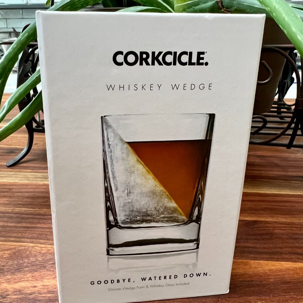 Unique Corksicle Whiskey/Liquor Wedge